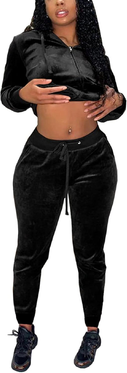 Elevate Your Style with Our Women's Luxurious Velour Hooded Tracksuit: Chic Two-Piece Jogging Set with Pockets in Classic Black - Size S